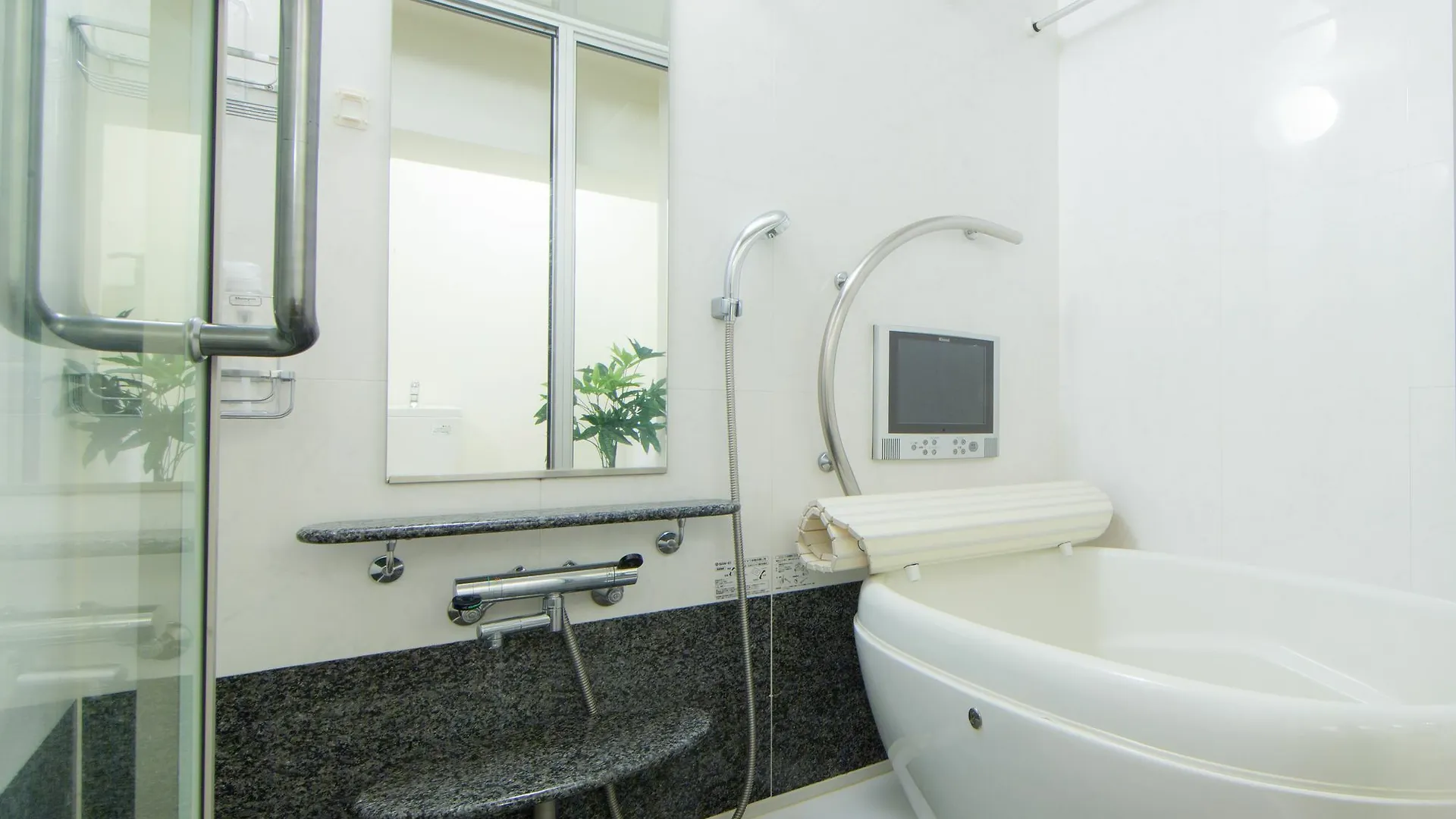 Aparthotel Hostel Kaisei Doutonbori Osaka Japan