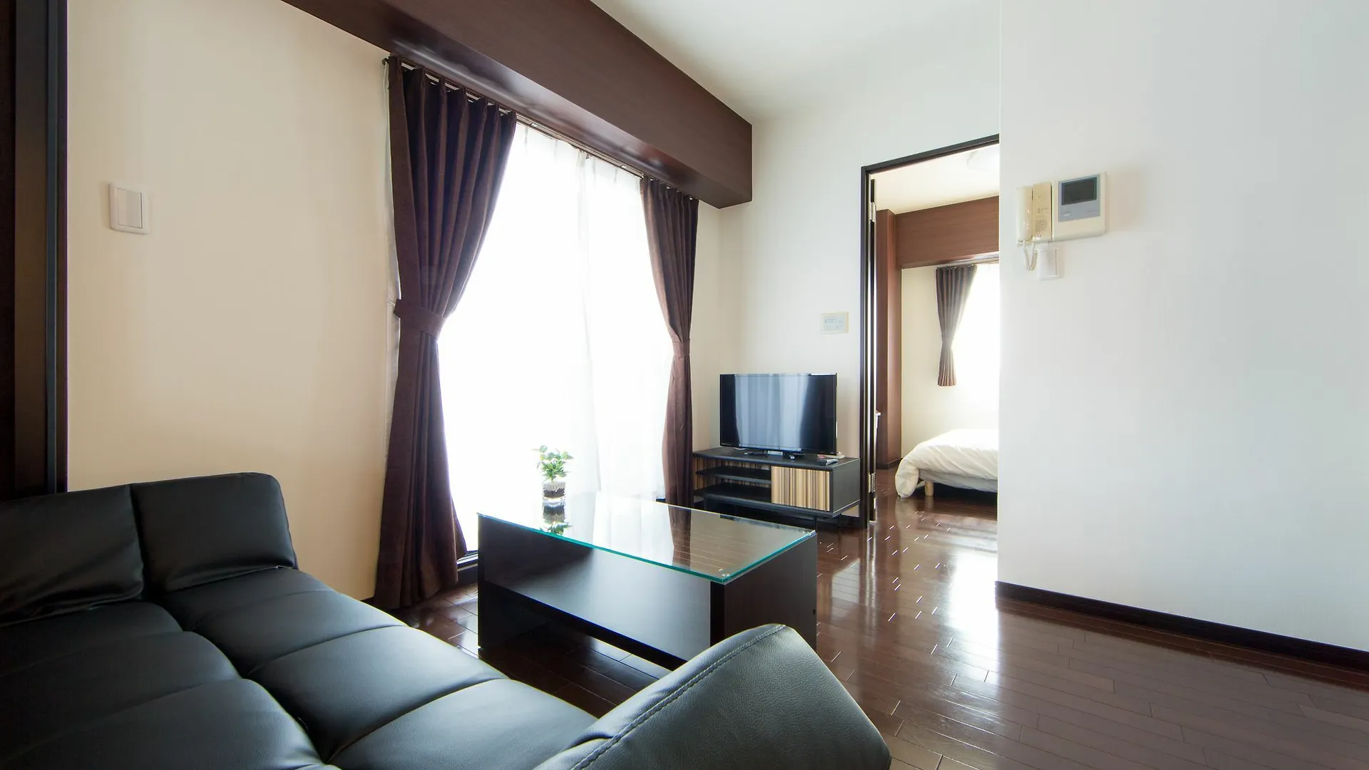 Hostel Kaisei Doutonbori contacts
